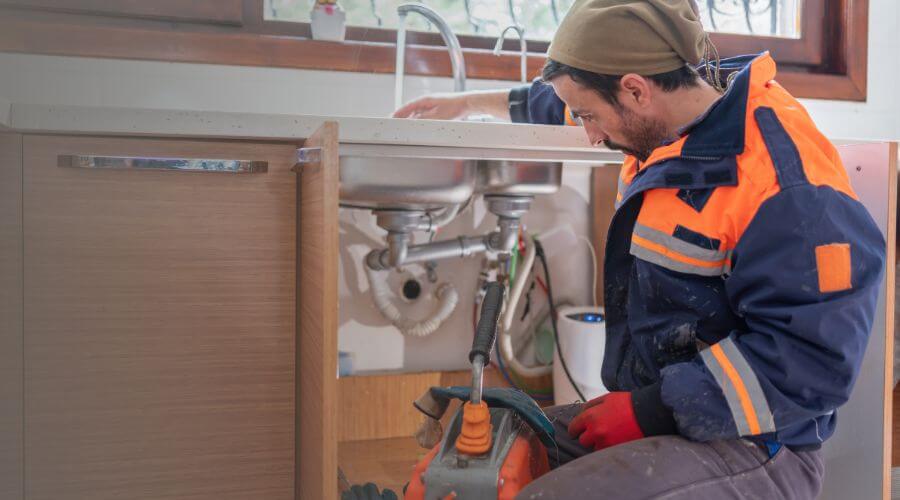 Local tankless water heater installation in Greensburg, LA